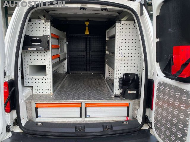 Volkswagen Caddy 2.0 TDI 122CV 4Motion 4X4 OFFICINA MOBILE attrezza - foto 3 di 4