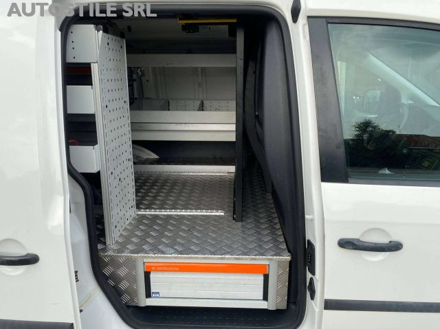Volkswagen Caddy 2.0 TDI 122CV 4Motion 4X4 OFFICINA MOBILE attrezza - foto 4 di 4