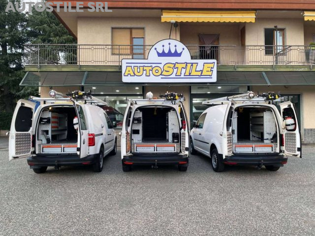 Volkswagen Caddy 2.0 TDI 122CV 4Motion 4X4 OFFICINA MOBILE attrezza - foto 3 di 4
