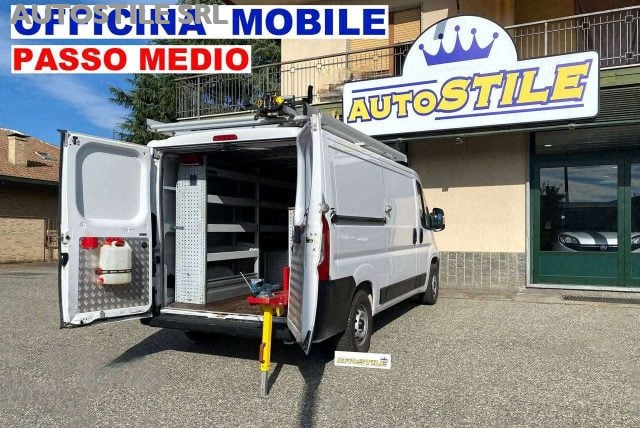 Fiat Ducato OFFICINA MOBILE - PASSO MEDIO TETTO BASSO attrezza, del 2022, 86.421 km, in vendita a Torino (TO)