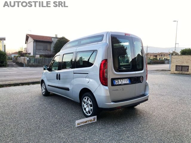 Fiat Doblo Maxi - XL 1.6 M-Jet Passo Lungo Tetto Alto 5 posti, del 2020, 79.127 km, in vendita a Torino (TO)