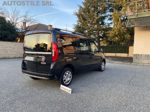 Fiat Doblo MAXI PASSO LUNGO 1.6 M-Jet AUTOCARRO N1 5 POSTI - foto 4 di 4