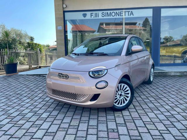 Fiat 500e Berlina 42 kWh - KM0 km 0 a CADREZZATE