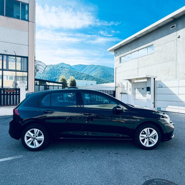 Volkswagen Golf 1.5 eTSI 130 CV EVO ACT DSG Life - foto 2 di 4