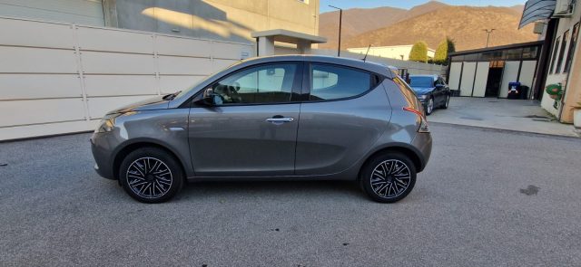 Lancia Ypsilon 1.0 FireFly 5 porte S&S Hybrid Ecochic Gold - foto 2 di 4
