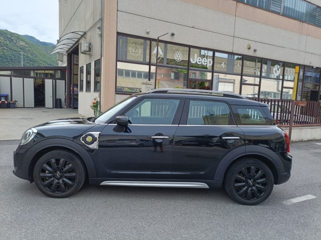 MINI Countryman 1.5 Cooper SE Classic Countryman ALL4 - foto 4 di 4