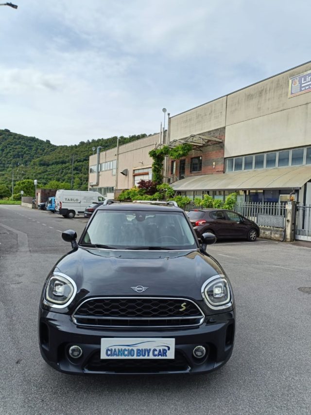 MINI Countryman 1.5 Cooper SE Classic Countryman ALL4 - foto 2 di 4