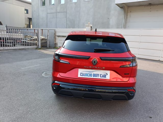 Renault Austral Austral Full Hybrid E-Tech 200 CV Techno, del 2024, 29.000 km, in vendita a Concesio (BS)