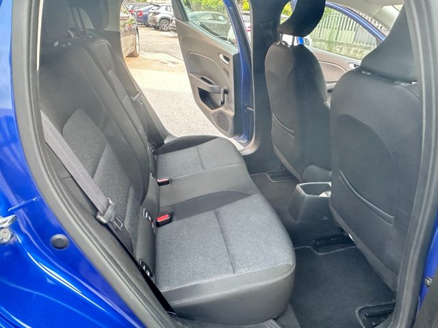 Renault Clio autocarro Full Hybrid E-Tech 5 porte Business, del 2022, 85.000 km, in vendita a Concesio (BS)