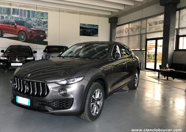 Maserati Levante V6 Diesel 250 CV AWD sport km 0 a CONCESIO