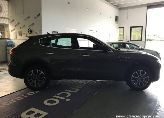 Maserati Levante V6 Diesel 250 CV AWD sport, del 2018, 40.000 km, in vendita a Concesio (BS)