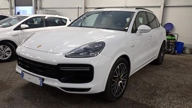Porsche Cayenne 4.0 V8 Turbo S E-Hybrid IN ARRIVO usato a CONCESIO