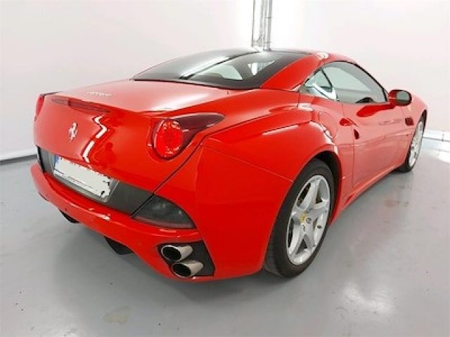 Ferrari California California AUTOMATICA - foto 4 di 4
