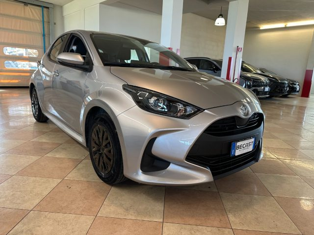 Toyota Yaris 1.5 Hybrid 5 porte Active - PROMO K73 - foto 2 di 4