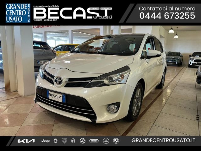 Toyota Verso 2.0 D Active 7 posti usato a BRENDOLA