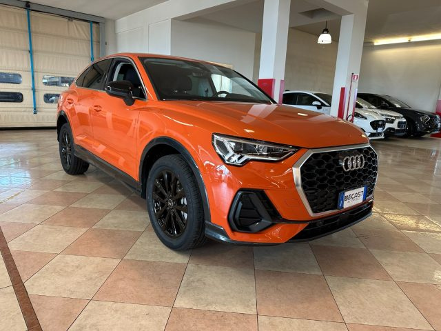 Audi Q3 Sportback 45 TFSI e S tronic Business Plus - K73 - foto 2 di 4