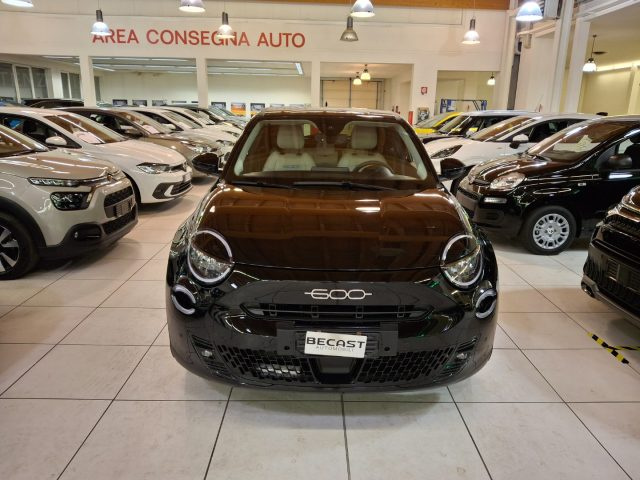 Fiat 600 Hybrid 100 CV DCT MHEV La Prima - PROMO K73 - foto 2 di 4