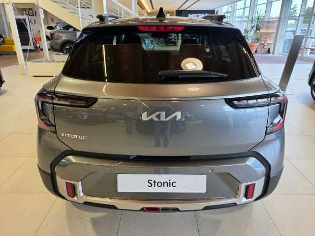 Kia Stonic 1.0 T-GDi 115 CV MHEV MT Style - PRONTA CONSEGNA - foto 4 di 4