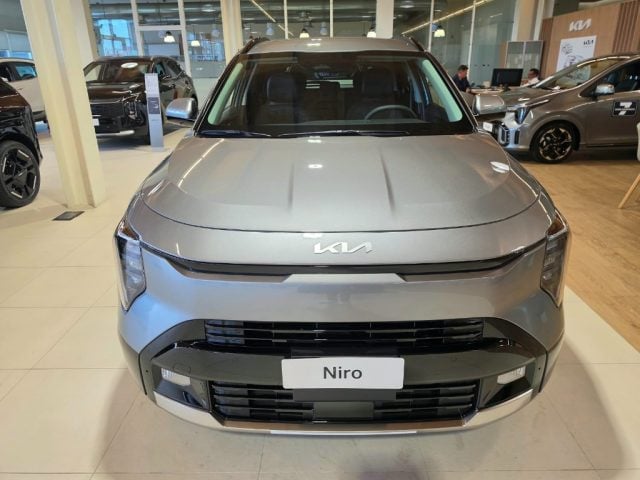 Kia Niro 1.6 HEV STYLE DCT6 MY27 - PRONTA CONSEGNA - foto 2 di 4