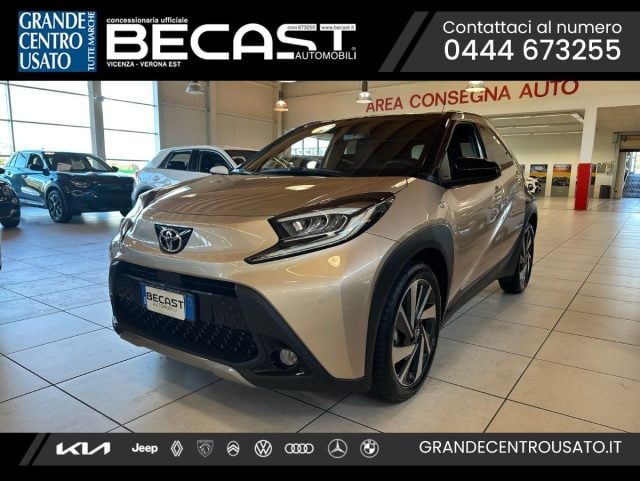 Toyota Aygo X 1.0 VVT-i 72CV 5p. Lounge S-CVT UNICO PROPRIETARIO, del 2024, 22.000 km, in vendita a Brendola (VI)