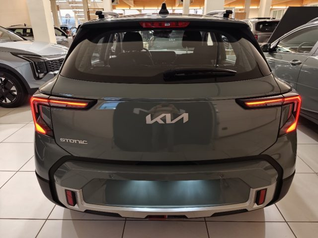 Kia Stonic 1.0 T-GDi 100 CV Urban - PRONTA CONSEGNA - foto 4 di 4
