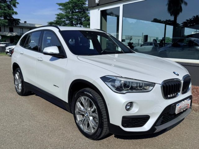 BMW X1 xDrive18d Business AUT - NAVI - LED - PDC - 18 - foto 4 di 4