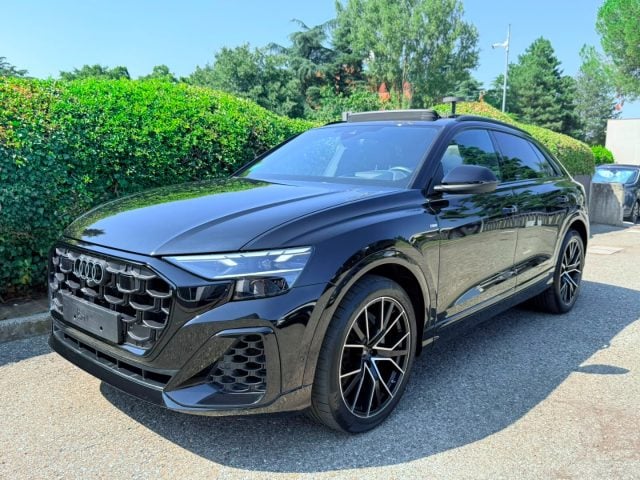 Audi Q8 50 TDI 286 CV quattro S line edition Black Pack usato a IMOLA