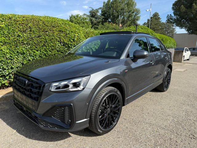 Audi Q2 35 TDI S tronic S line Black Line TETTO - MATRIX - foto 2 di 16