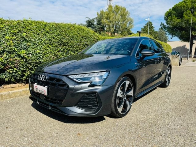 Audi A3 SPB 35 TDI S tronic S line NAVI - LED - ACC - 19, del 2025, 18.000 km, in vendita a Imola (BO)