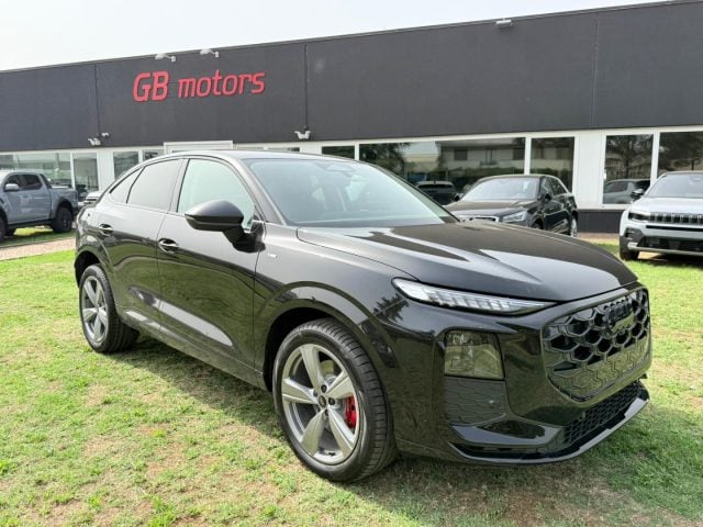 Audi Q3 SPB TDI 110 kW S tronic S Line ed. NAVI - TECH PRO - foto 2 di 4