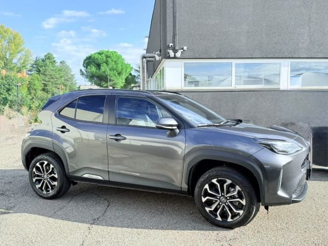 Toyota Yaris Cross 1.5 Hybrid 5p. E-CVT Trend LED - BT - ACC - 17 - foto 4 di 4