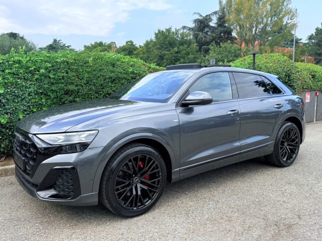 Audi Q8 50 TDI 286 CV quattro tiptronic S line edition ACC - foto 2 di 4