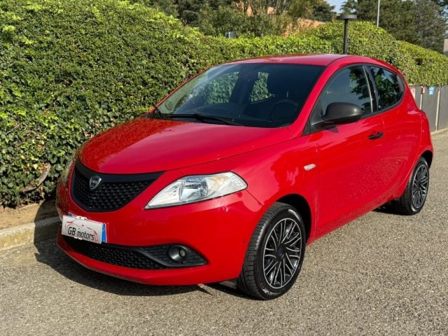 Lancia Ypsilon 1.2 69 CV 5 porte GPL Ecochic Elefantino Blu - foto 3 di 4