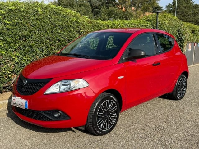 Lancia Ypsilon 1.2 69 CV 5 porte GPL Ecochic Elefantino Blu, del 2019, 100.000 km, in vendita a Imola (BO)