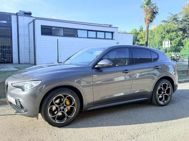 Alfa Romeo Stelvio 2.2 Turbodiesel 210 CV AT8 Q4 Veloce NAVI - 20 - foto 2 di 4