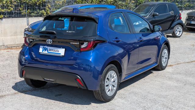 Toyota Yaris Business 1.5cc 92cv BRAKE ASSIST TELECAM. AUTOM. - foto 3 di 4