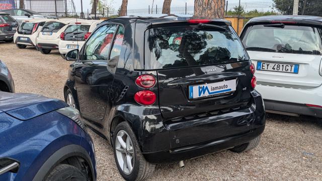 smart forTwo 0.8d 54cv - foto 3 di 4