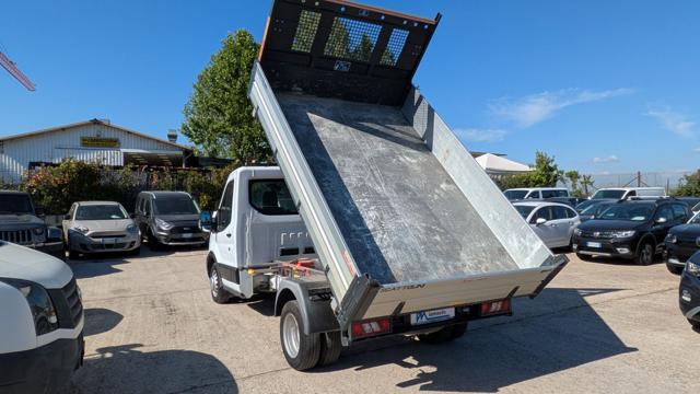 Ford Transit Hybrid 363 2.0cc 170cv RIBALTABILE GEMELLATO - foto 2 di 4