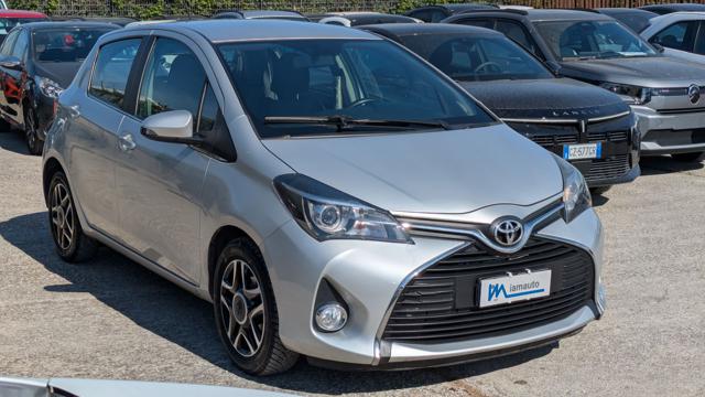 Toyota Yaris 1.4d 90cv NAVI CERCHI IN LEGA - foto 2 di 4
