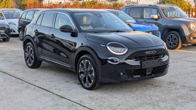 Fiat 600 HYBRID LA PRIMA DCT 6 1.2cc 100cv ASSIST FRENATA usato a ROMA