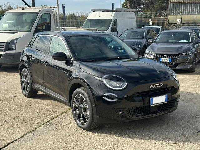 Fiat 600 1.2 HYBRID LA PRIMA DCT6 100cv usato a ROMA