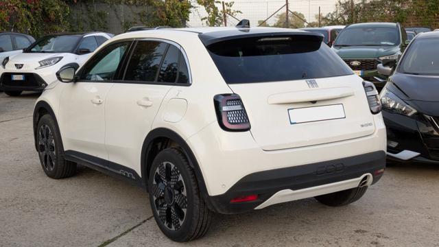 Fiat 600 HYBRID LA PRIMA DCT6 1.2cc 100cv SAFETYPACK - foto 4 di 4