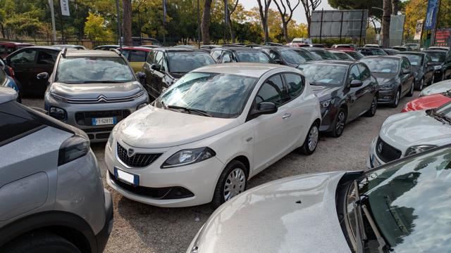 Lancia Ypsilon HYBRID 1.0cc 70cv SENS. PARK CERCHI IN LEGA usato a ROMA