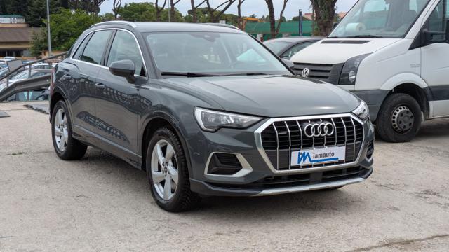 Audi Q3 40TDI quattro S-tronic 2.0cc 200cv NAVIGATORE - foto 3 di 22