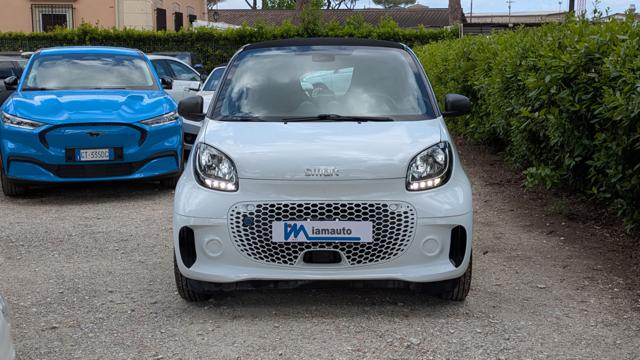 smart forTwo EQ Passion * ZERO EMISSION * - foto 3 di 4