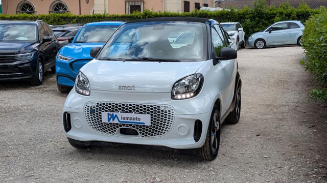 smart forTwo EQ Passion * ZERO EMISSION * - foto 2 di 4