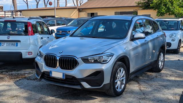 BMW X1 sDrive 18i 1.5cc 136cv TAGLIANDI UFFICIALI BMW - foto 2 di 4