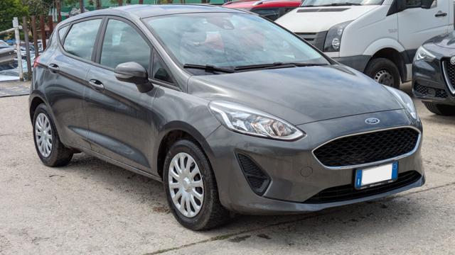 Ford Fiesta Titanium 1.1cc 85cv - foto 2 di 4