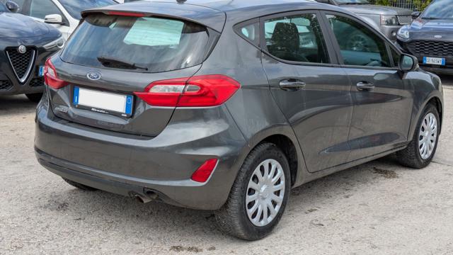 Ford Fiesta Titanium 1.1cc 85cv - foto 3 di 4