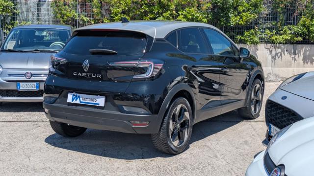 Renault Captur Techno 1.0TCE 90cv - foto 3 di 4